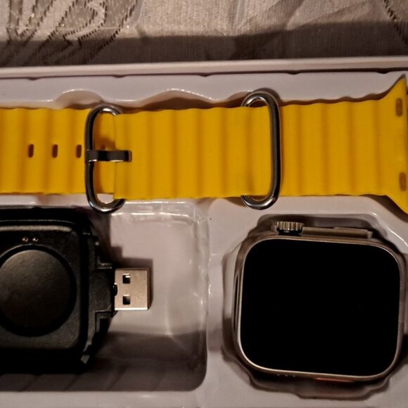 NEW - Fitpro smart watch T500 Ultra with yellow band - Picture 3 of 9